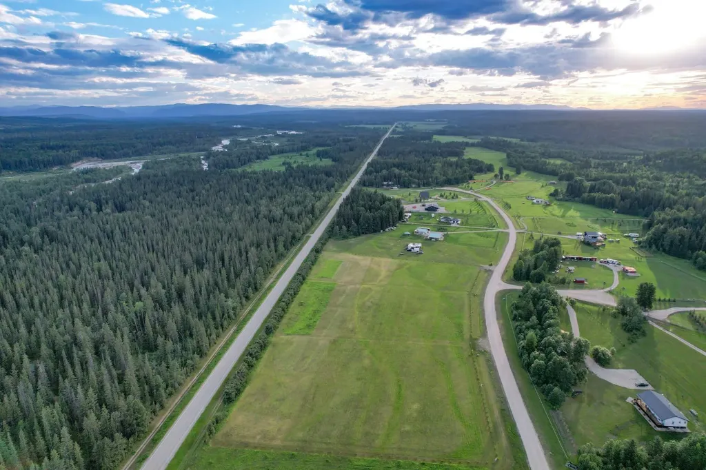 9 West Country Rural Clearwater County AB T4T 2A3