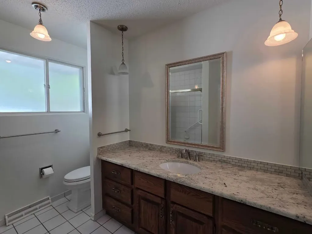 5936 Dalmead Crescent NW Calgary AB T3A1E6