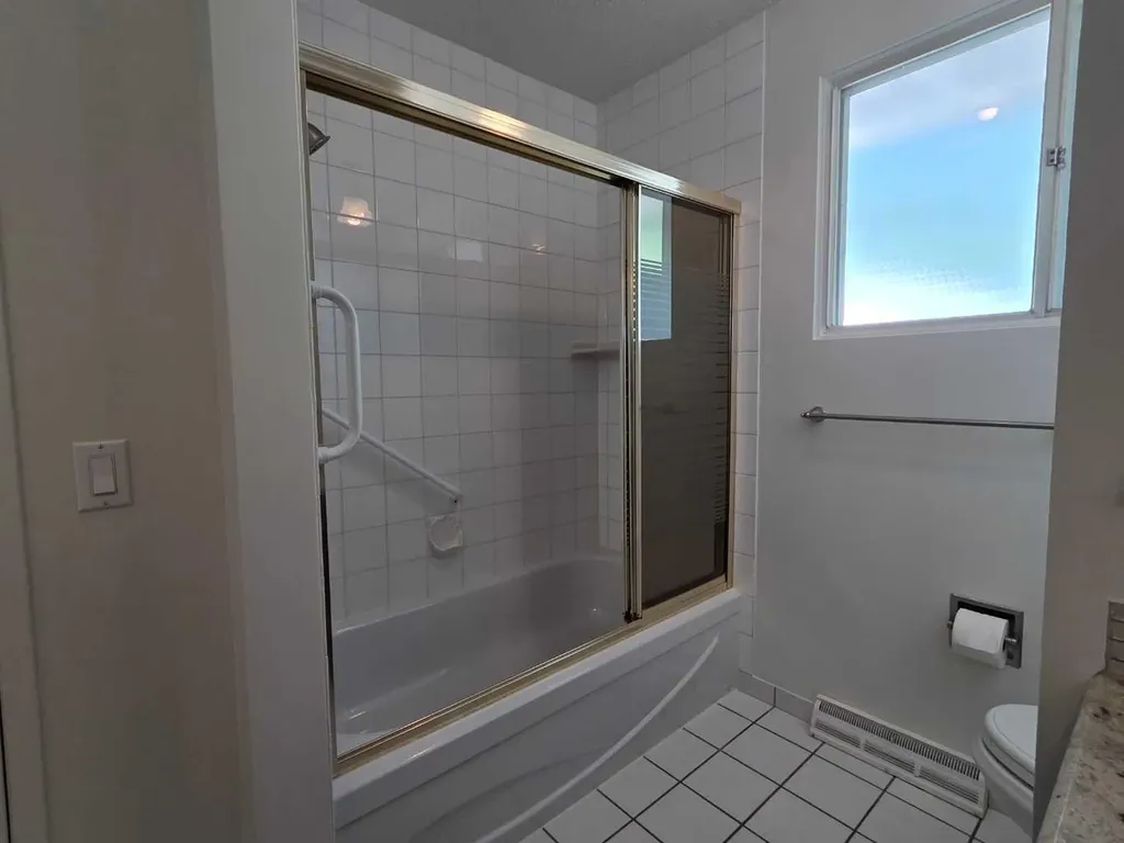 5936 Dalmead Crescent NW Calgary AB T3A1E6