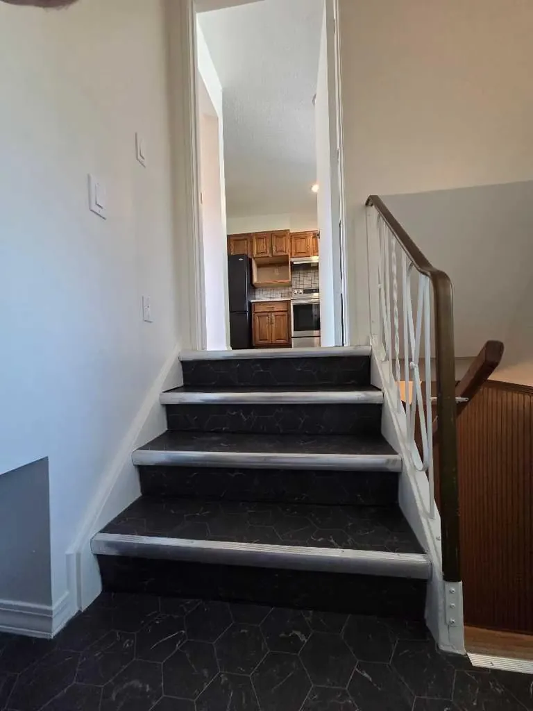 5936 Dalmead Crescent NW Calgary AB T3A1E6