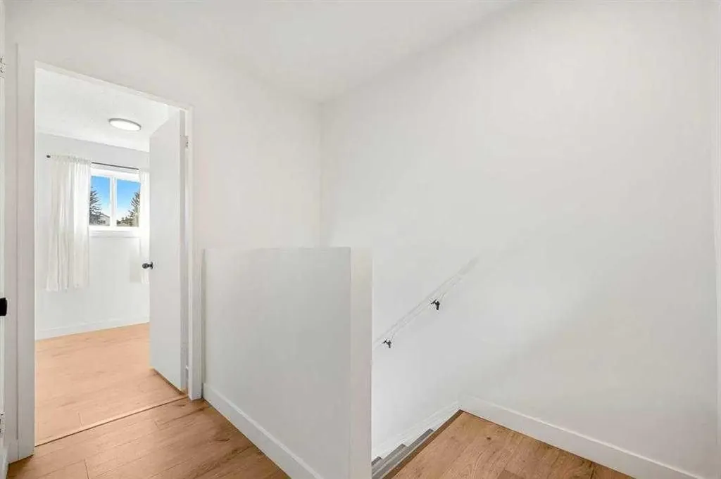 3809 45 Street SW Calgary AB T3E3H4