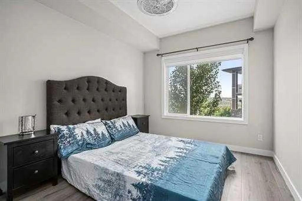 24 Sage Hill Terrace NW Calgary AB T3R 0W9