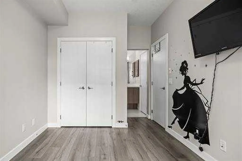 24 Sage Hill Terrace NW Calgary AB T3R 0W9