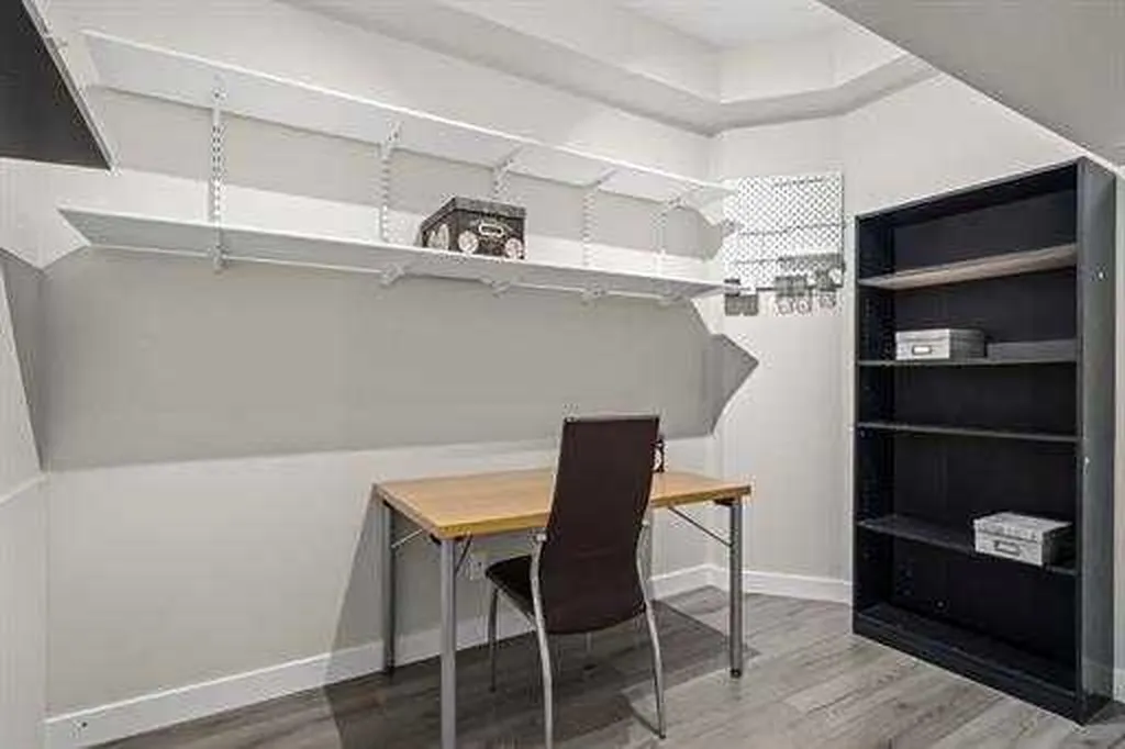 24 Sage Hill Terrace NW Calgary AB T3R 0W9