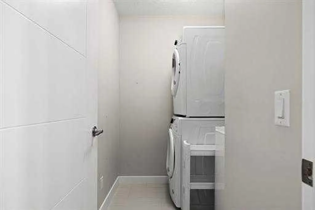 24 Sage Hill Terrace NW Calgary AB T3R 0W9