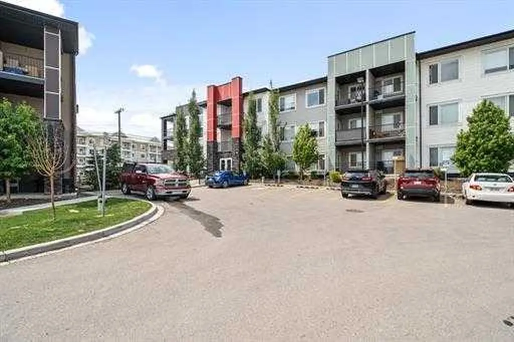24 Sage Hill Terrace NW Calgary AB T3R 0W9
