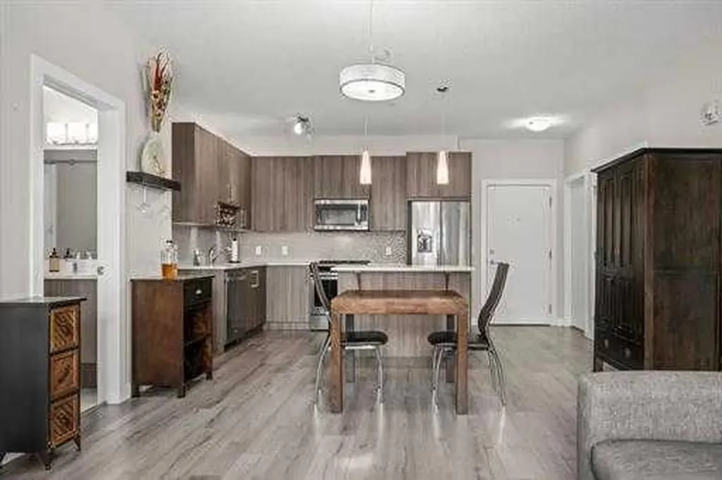 24 Sage Hill Terrace NW Calgary AB T3R 0W9