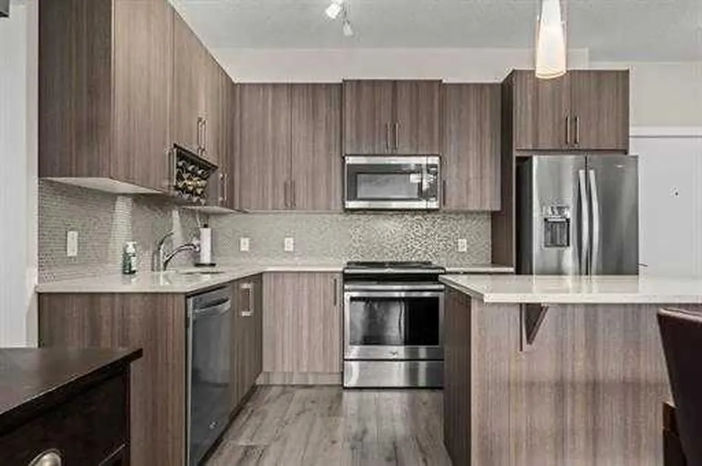 24 Sage Hill Terrace NW Calgary AB T3R 0W9