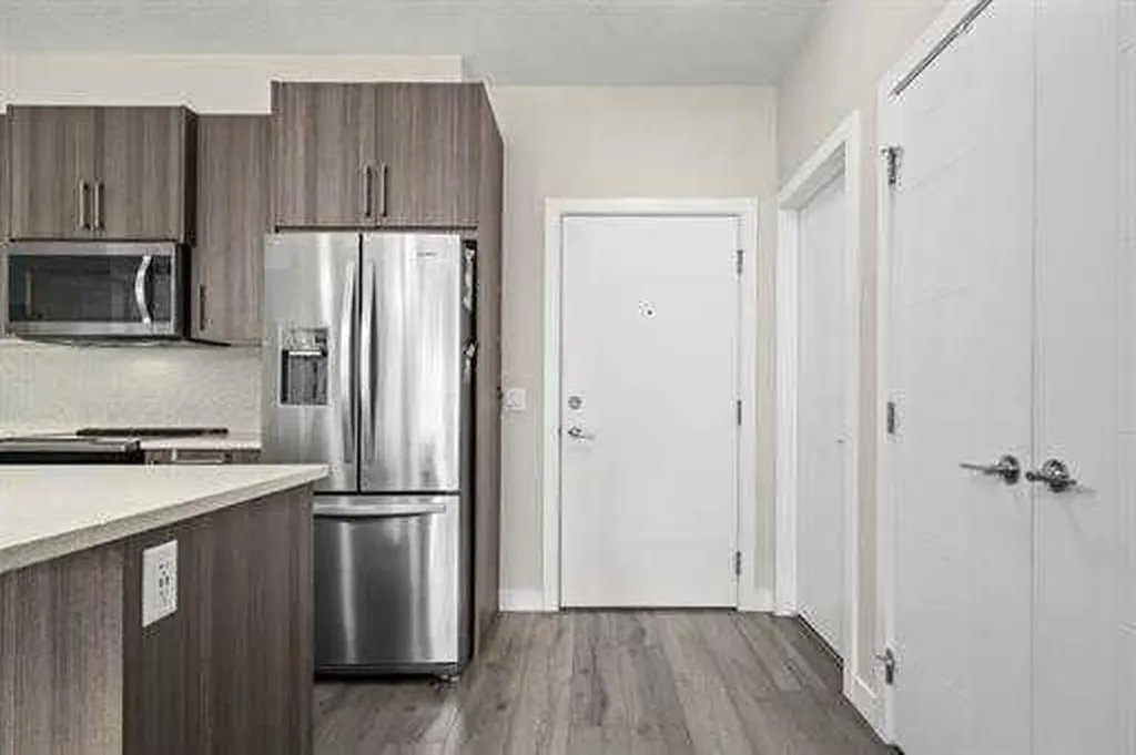 24 Sage Hill Terrace NW Calgary AB T3R 0W9