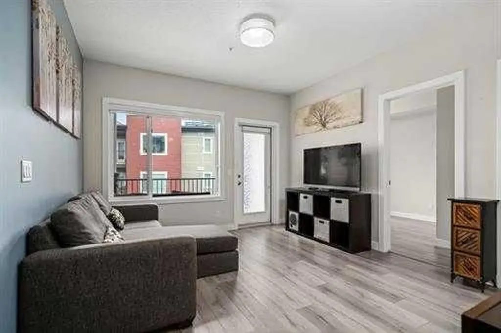 24 Sage Hill Terrace NW Calgary AB T3R 0W9