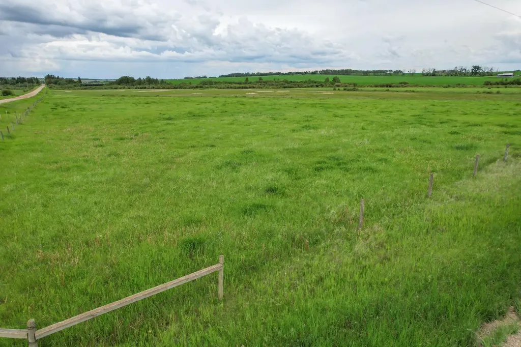 Range Road 261 Rural Lacombe County AB T0M 0J0