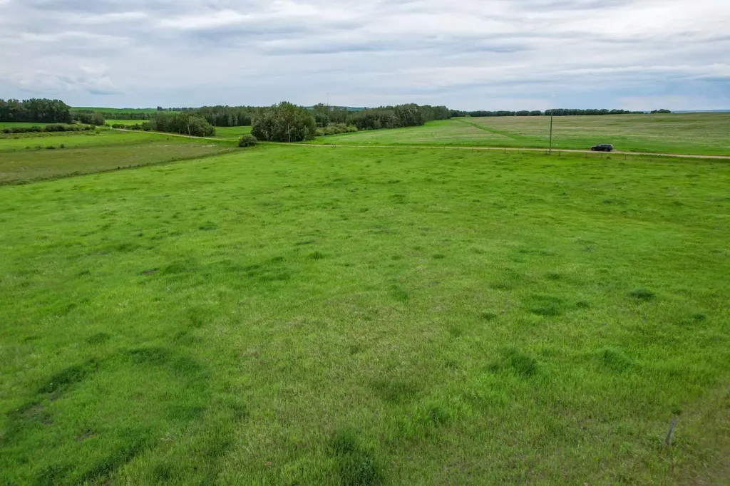 Range Road 261 Rural Lacombe County AB T0M 0J0
