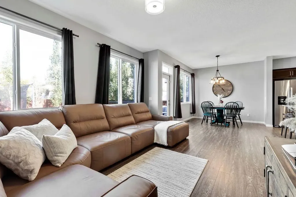 1714 Montgomery Gate SE High River AB T1V0H6