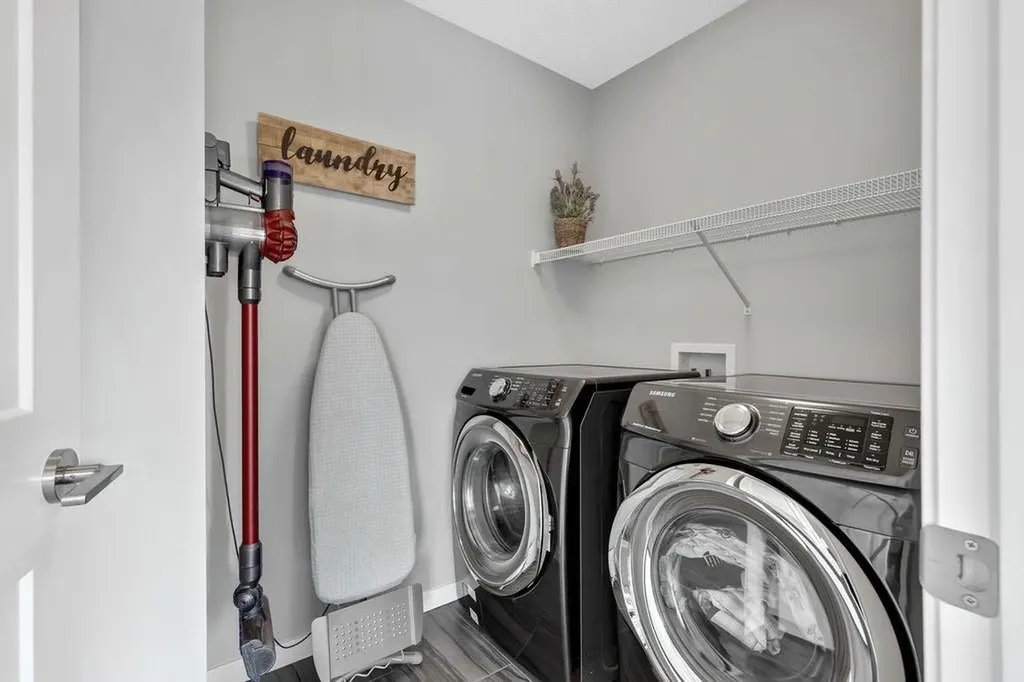 1714 Montgomery Gate SE High River AB T1V0H6