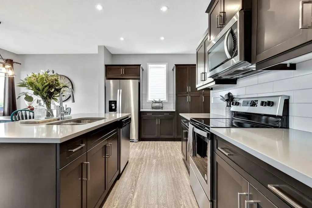 1714 Montgomery Gate SE High River AB T1V0H6