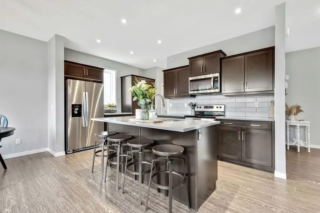 1714 Montgomery Gate SE High River AB T1V0H6