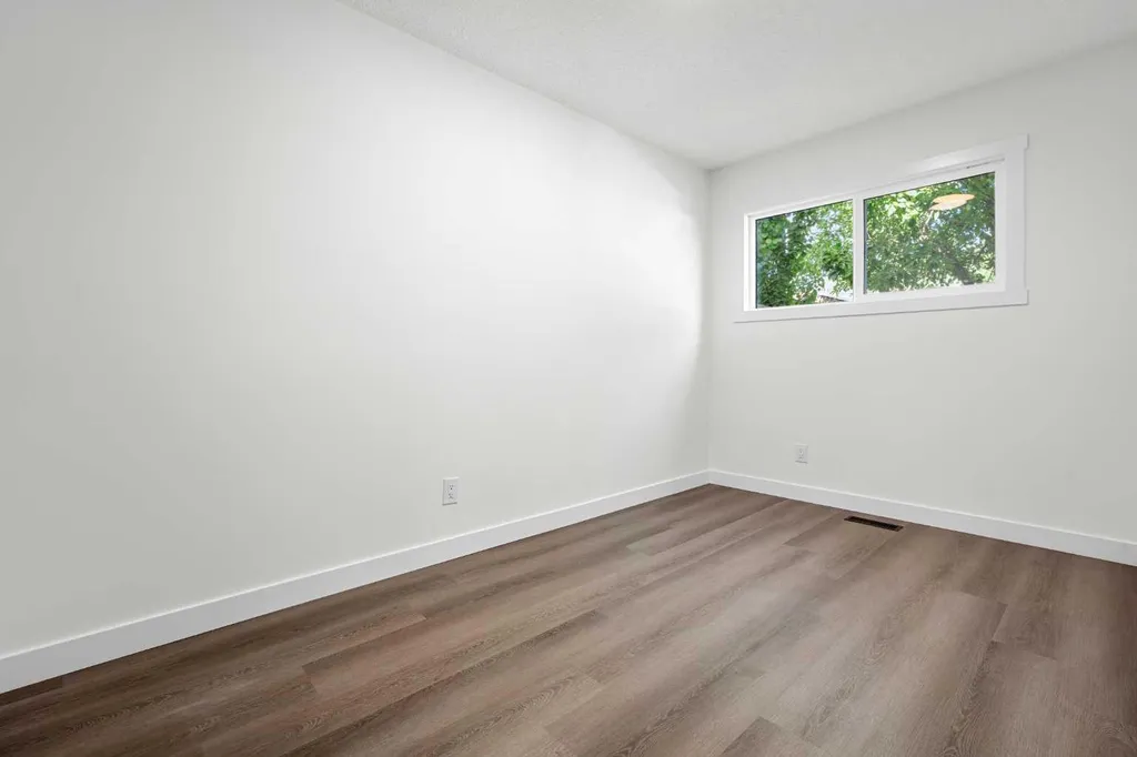 3116 51 Street SW Calgary AB T3E 6R4
