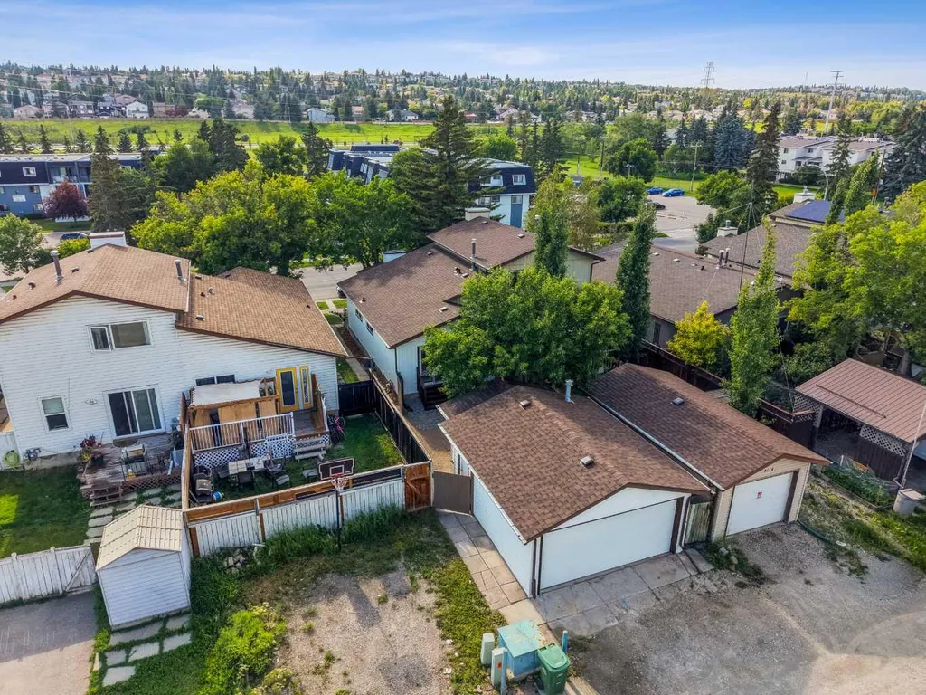 3116 51 Street SW Calgary AB T3E 6R4