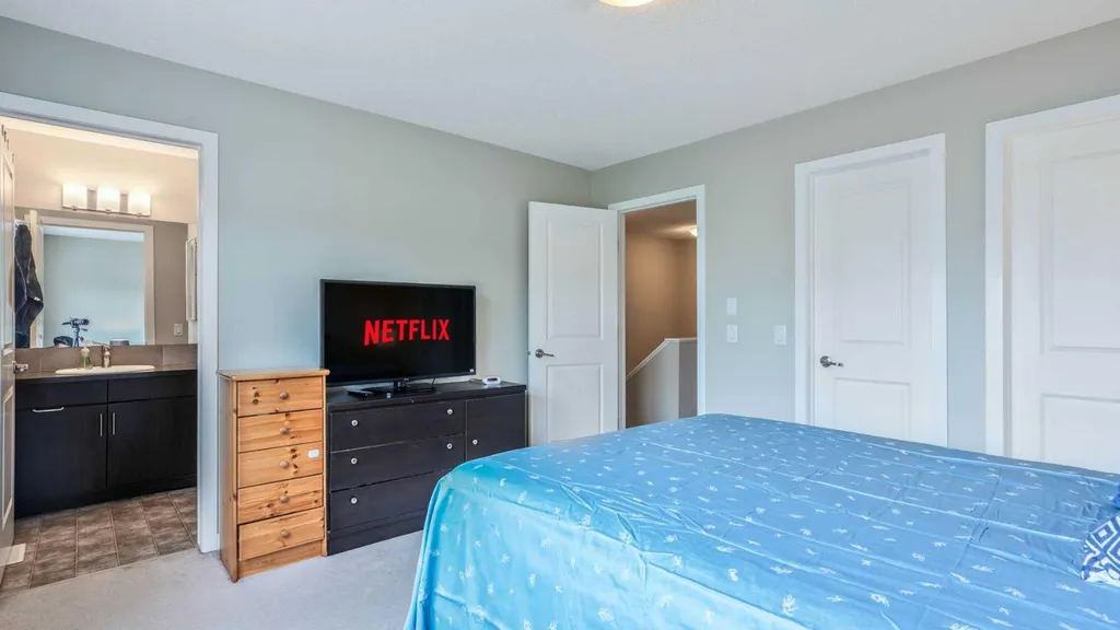 334 Chaparral Valley Drive SE Calgary AB T2X0P7