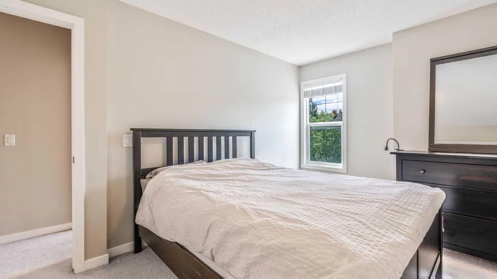 334 Chaparral Valley Drive SE Calgary AB T2X0P7
