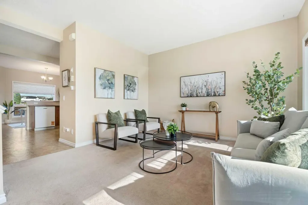 40 Cimarron Grove Drive Okotoks AB T1S 2H1