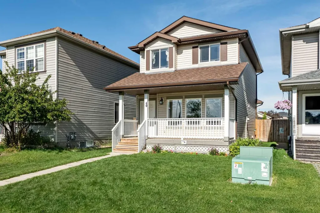40 Cimarron Grove Drive Okotoks AB T1S 2H1