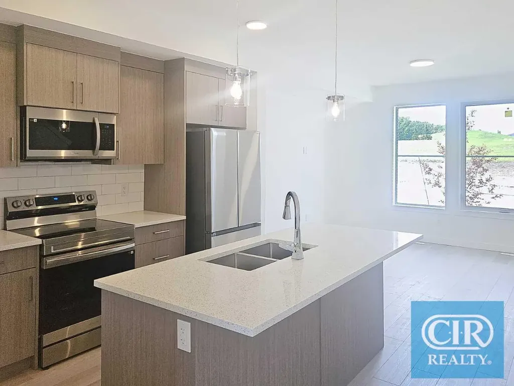1923 Mccaskill Drive Crossfield AB T0M 0S0