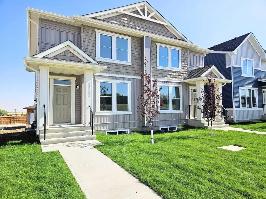 1923 Mccaskill Drive Crossfield AB T0M 0S0
