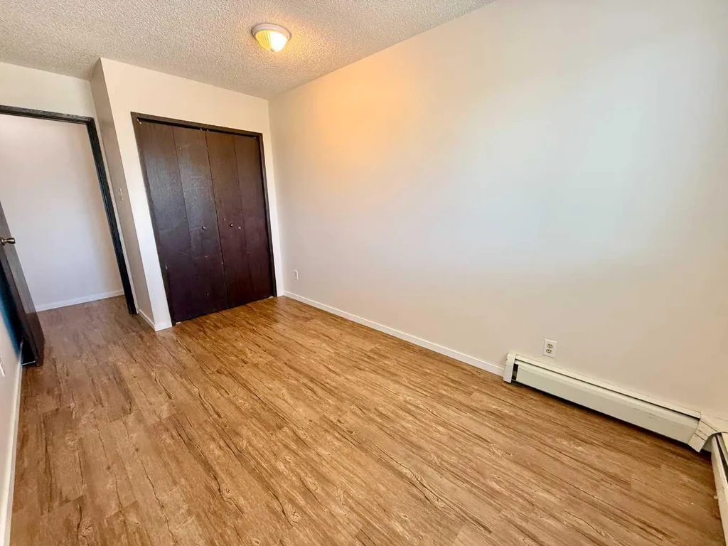 295 Columbia Boulevard W Lethbridge AB T1K 4B8