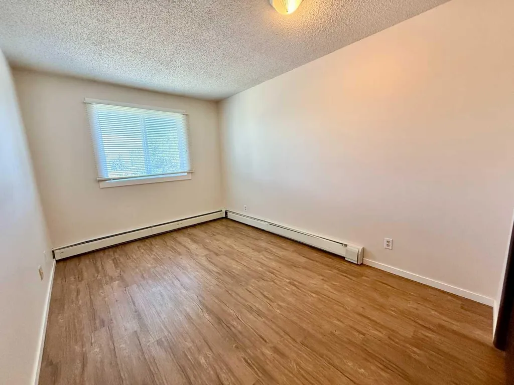 295 Columbia Boulevard W Lethbridge AB T1K 4B8