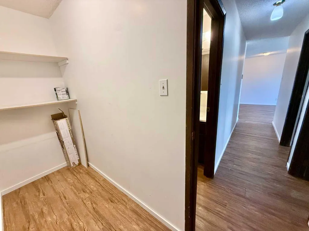 295 Columbia Boulevard W Lethbridge AB T1K 4B8