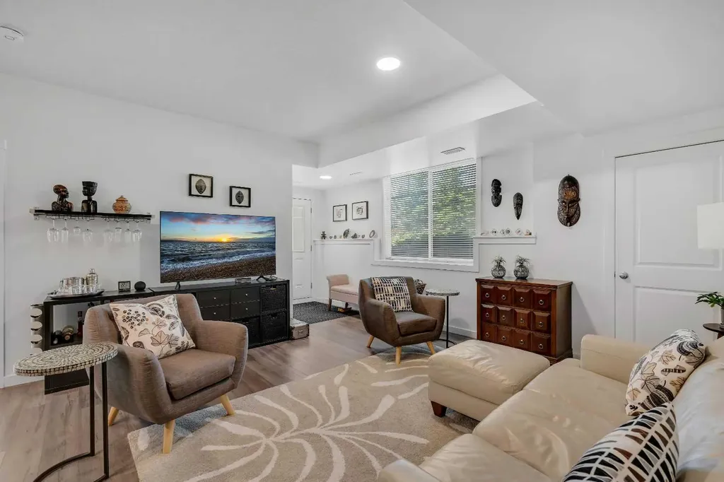 300 Marina Drive Chestermere AB T1X 0P6