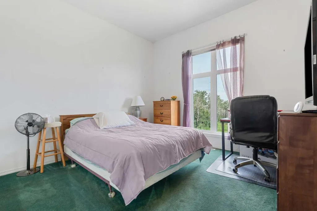 16006 274 Avenue E Rural Foothills County AB T1S 4M9
