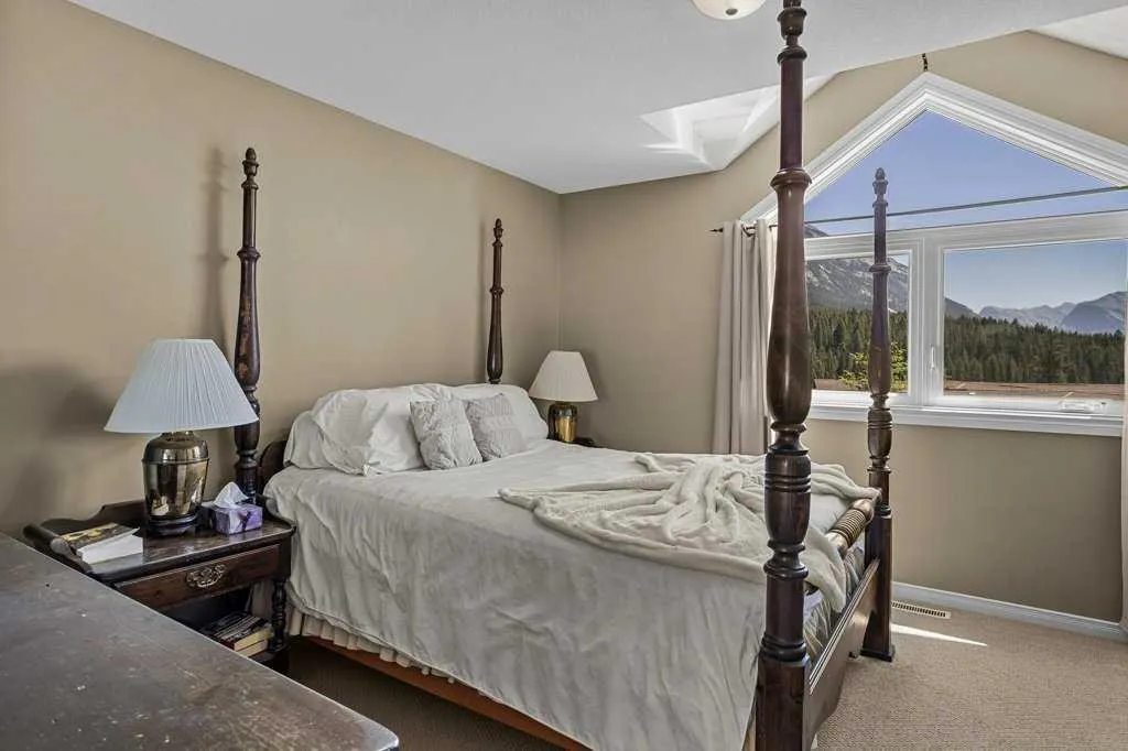 901 Benchlands Trail Canmore AB T1W 2Z8