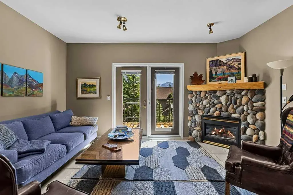 901 Benchlands Trail Canmore AB T1W 2Z8