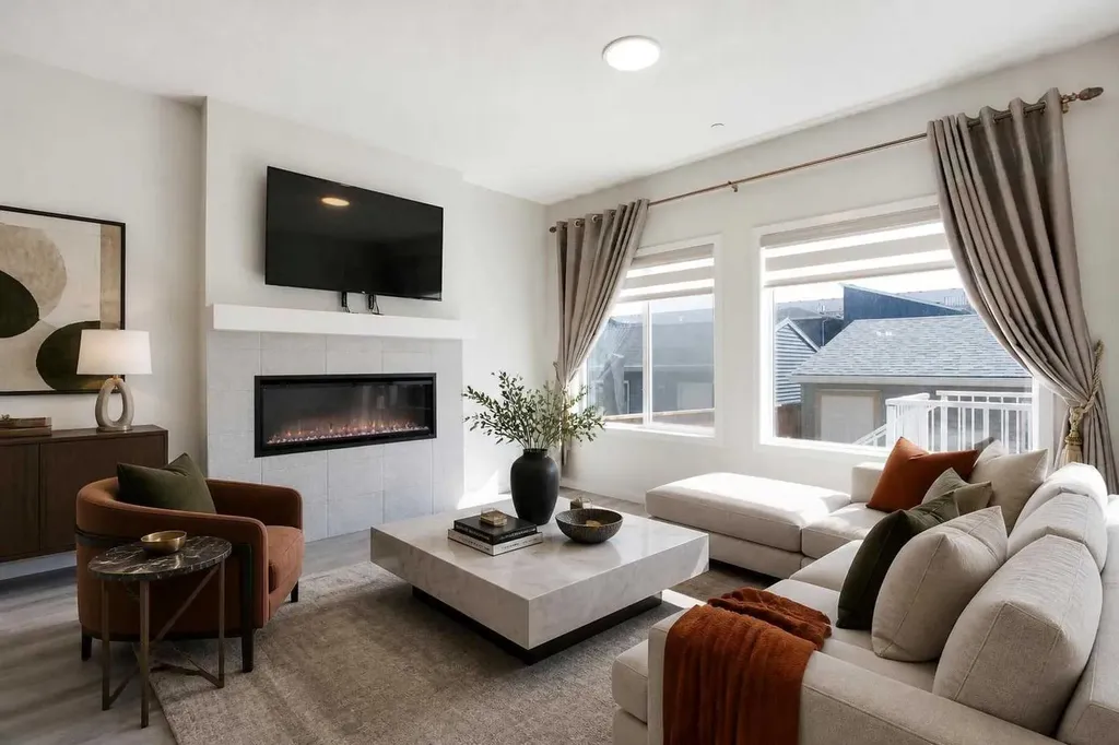 112 Lucas Street NW Calgary AB T3P 1R6