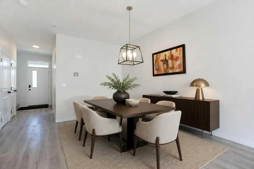 112 Lucas Street NW Calgary AB T3P 1R6