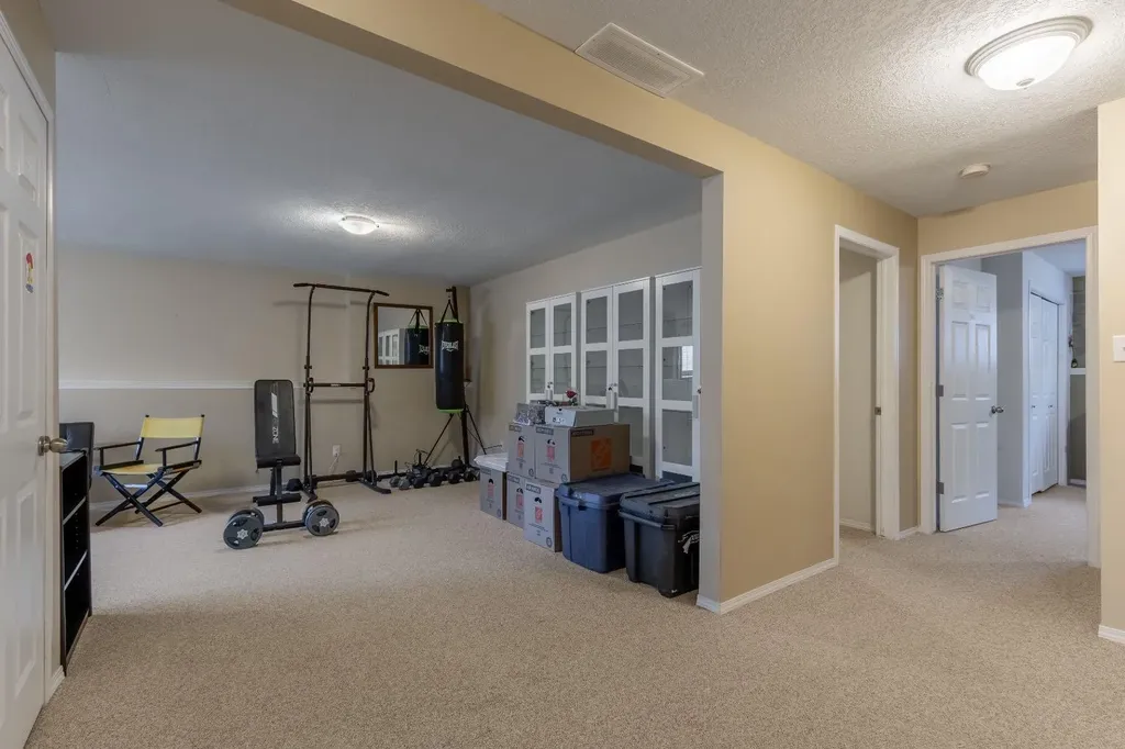 568 Heritage Boulevard W Lethbridge AB T1K7S4