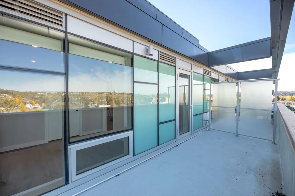 110 18a Street NW Calgary AB T2N 5G5