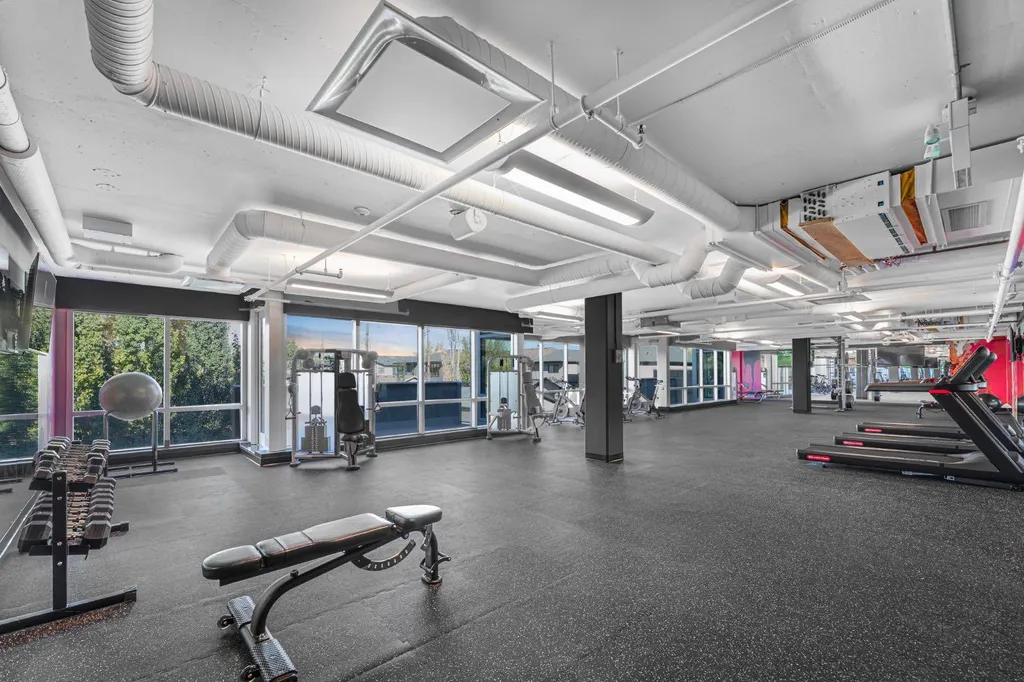 110 18a Street NW Calgary AB T2N 5G5