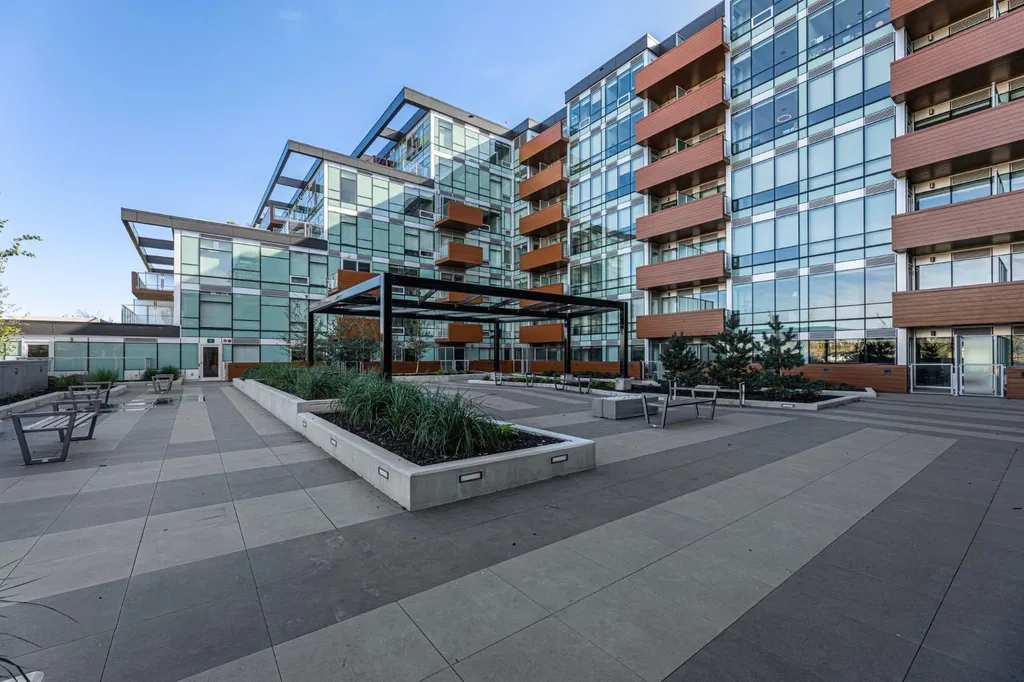 110 18a Street NW Calgary AB T2N 5G5