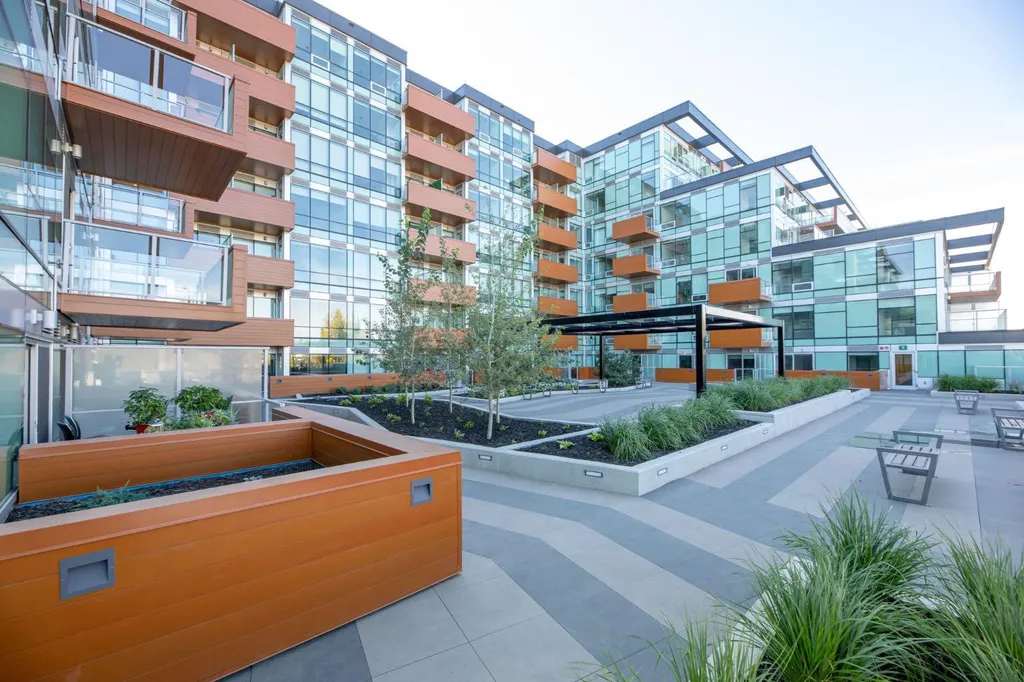 110 18a Street NW Calgary AB T2N 5G5