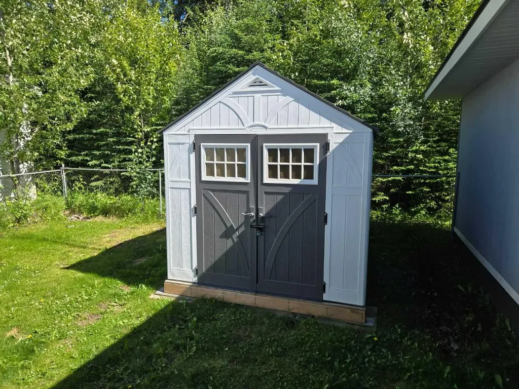 133 Jarvis Street Hinton AB T7V 1R6