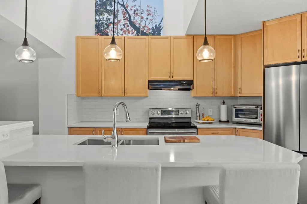 393 Tuscany Drive NW Calgary AB T3L 3C9