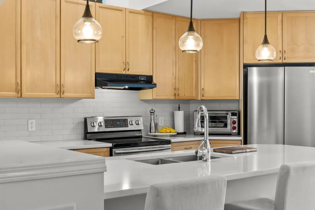 393 Tuscany Drive NW Calgary AB T3L 3C9