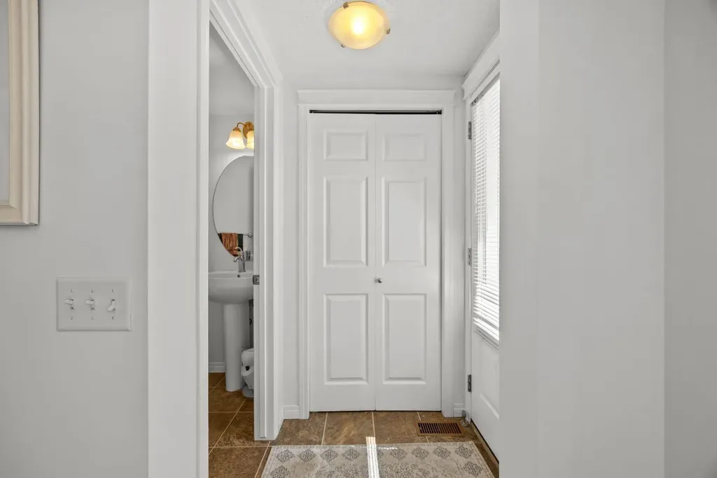393 Tuscany Drive NW Calgary AB T3L 3C9