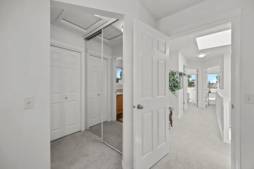 393 Tuscany Drive NW Calgary AB T3L 3C9