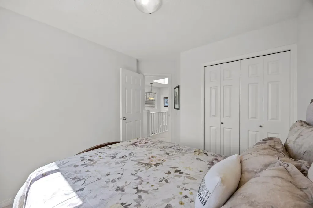 393 Tuscany Drive NW Calgary AB T3L 3C9