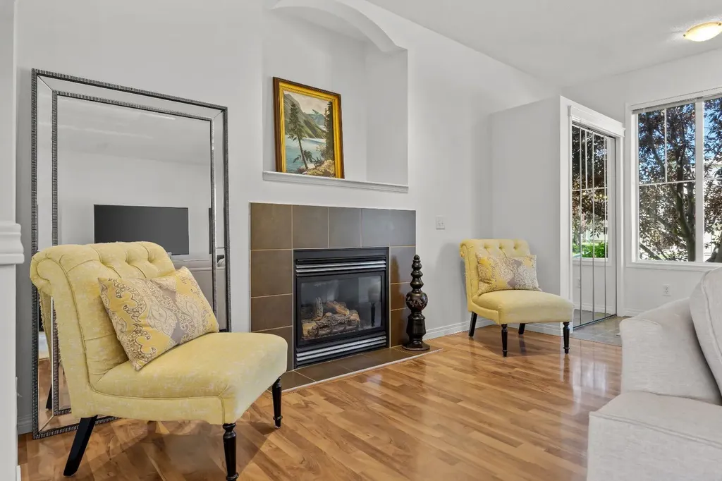 393 Tuscany Drive NW Calgary AB T3L 3C9