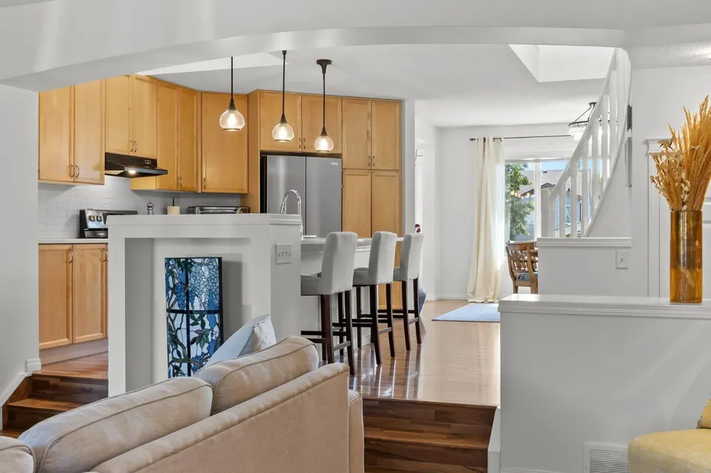 393 Tuscany Drive NW Calgary AB T3L 3C9
